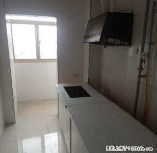 金漠小区有暖气带简单家具的房子出租 - 铜川28生活网 tc.28life.com