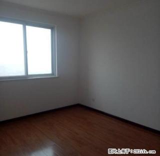 出租现代城小区三室精装全木地板可洗澡做饭1200/月 - 铜川28生活网 tc.28life.com