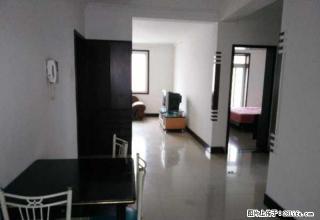 出租新区阳光小区多层5楼房子简装修带部分家具欢迎看房 - 铜川28生活网 tc.28life.com